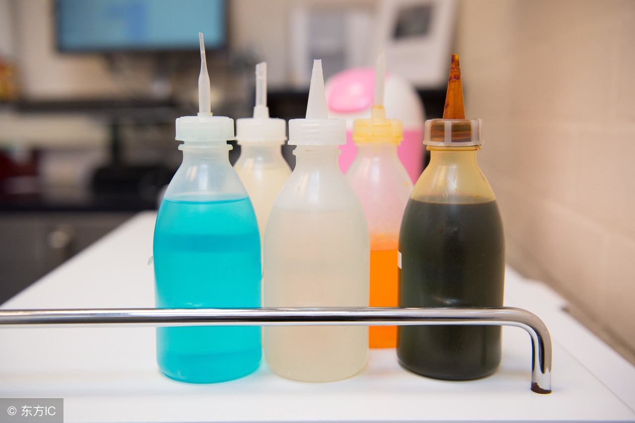 宝宝磕伤怎么消毒,皮肤磕破皮能用双氧水消毒嘛