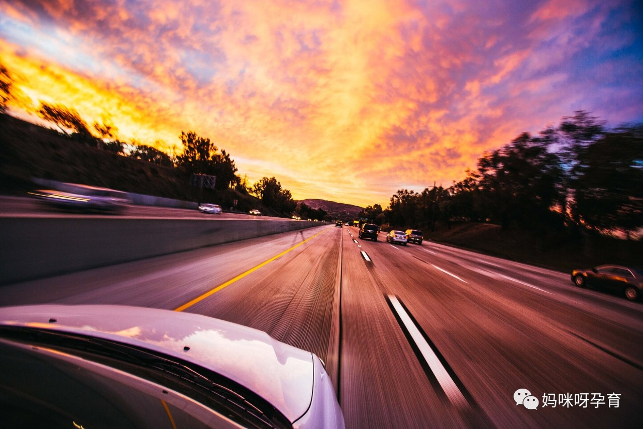 产科“暖男”赫英东医生：产房究竟有什么？