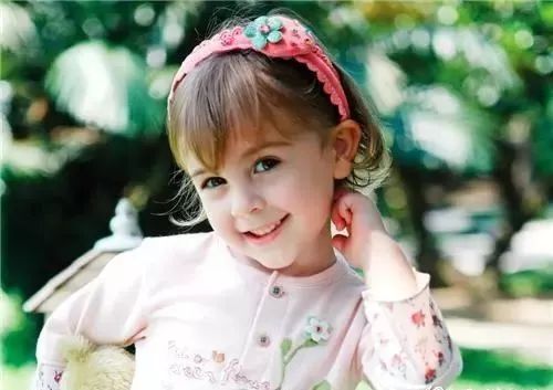 夏天孩子不让剪头发？给老师的这招点一万个赞！