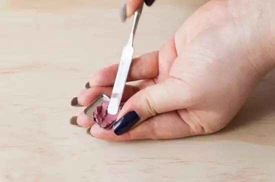 唇膏口红应该怎么选择好,有色唇膏和口红哪个便宜