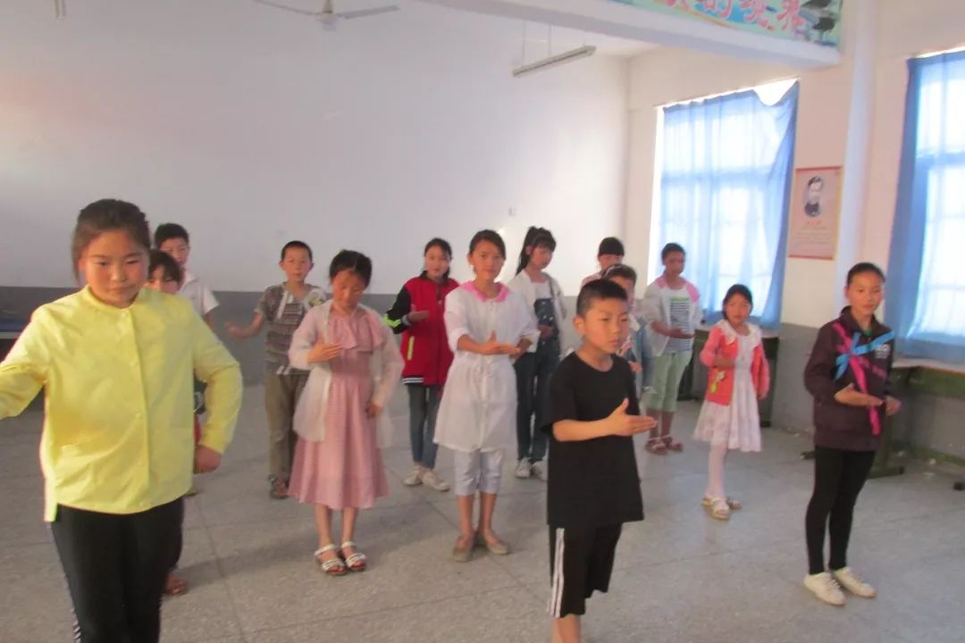 校园文化通讯,校园通讯设备