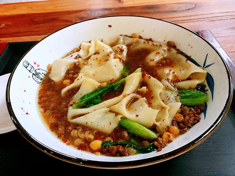 小园里的铺盖面,品出一份恬淡的情愫!