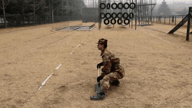 挖土也能打赢敌人吗？是的！这就是解放军的土工作业！