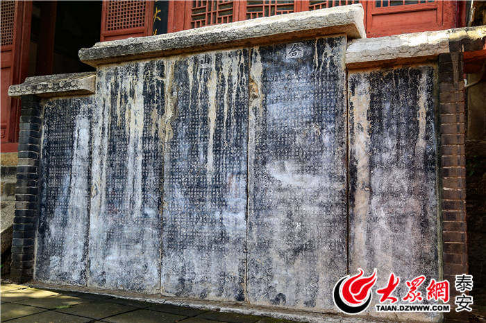 红门的泰山老奶奶庙在什么位置,红门泰山老奶奶和泰山奶奶一样吗