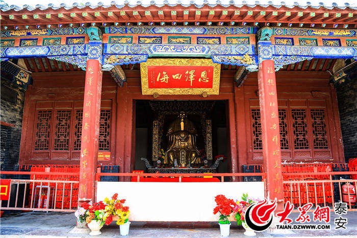 红门的泰山老奶奶庙在什么位置,红门泰山老奶奶和泰山奶奶一样吗