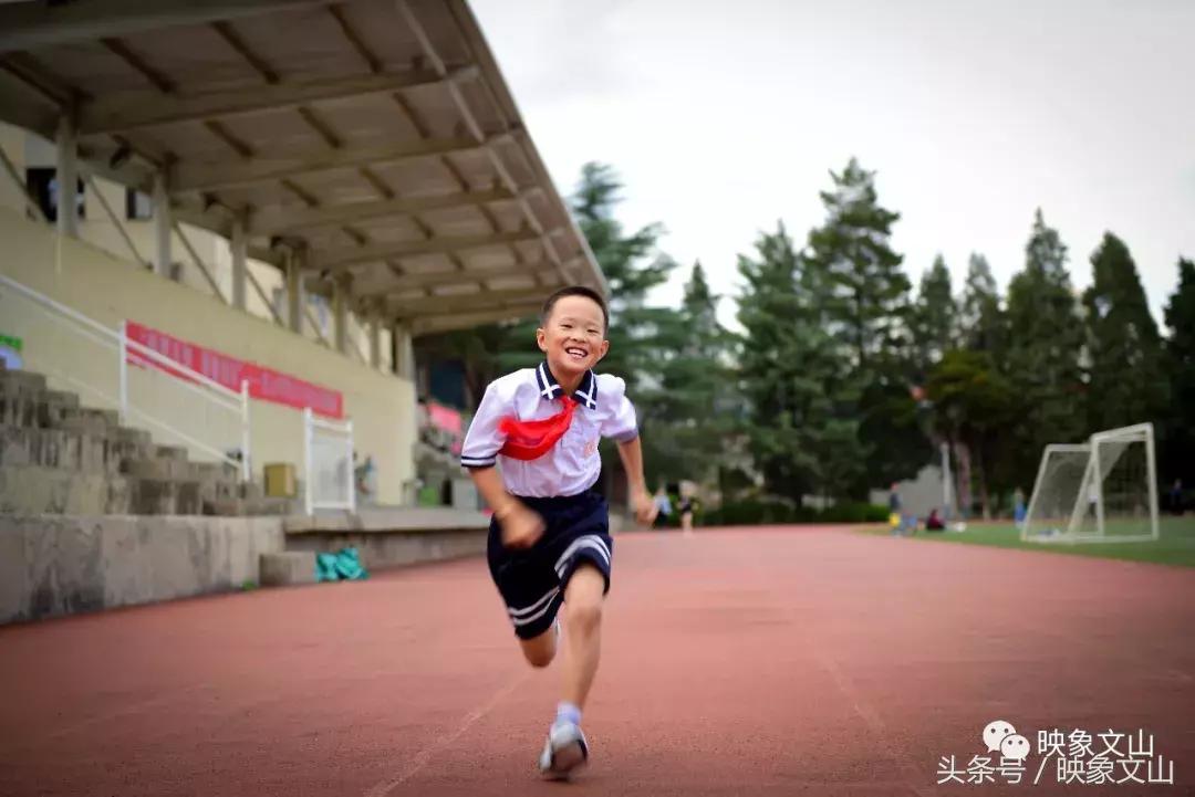 文山这三个足球萌宝太可爱了，快来认识一下！