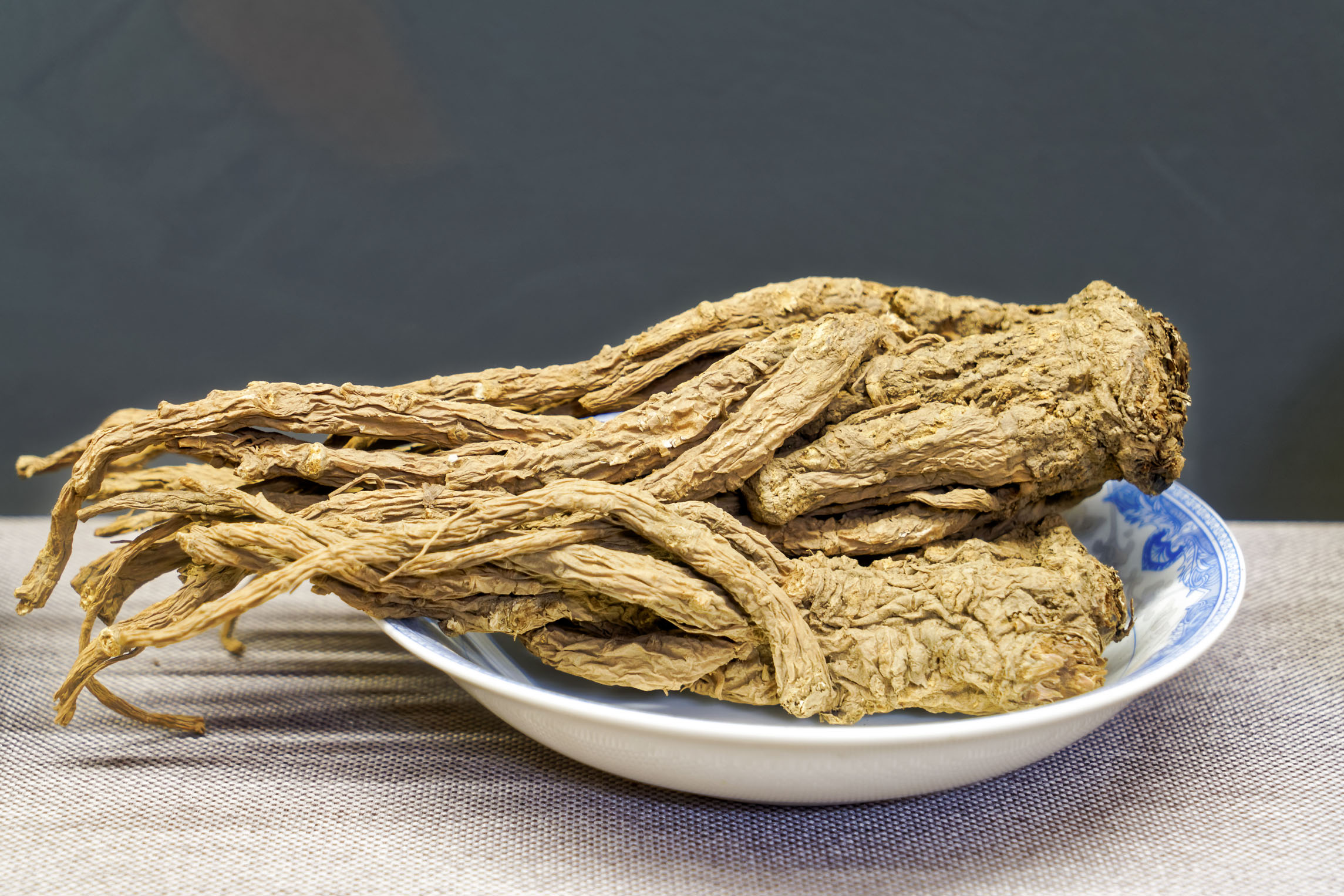 当归补血的吃了对身体好吗,当归补血活血调经止痛润肠通便吗