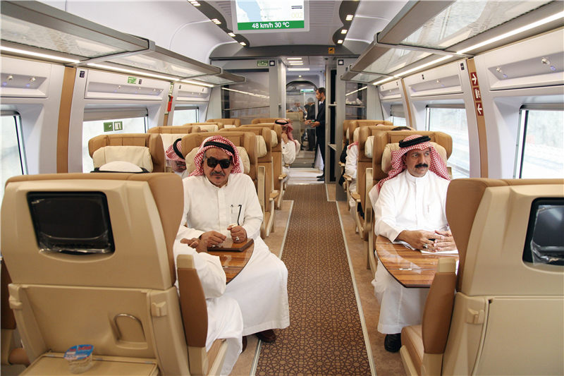 沙特阿拉伯探险,沙特阿拉伯拜访俄罗斯