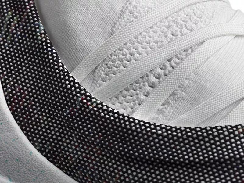 库里underarmour篮球鞋什么时候便宜,库里curry全新球鞋将在几月发布