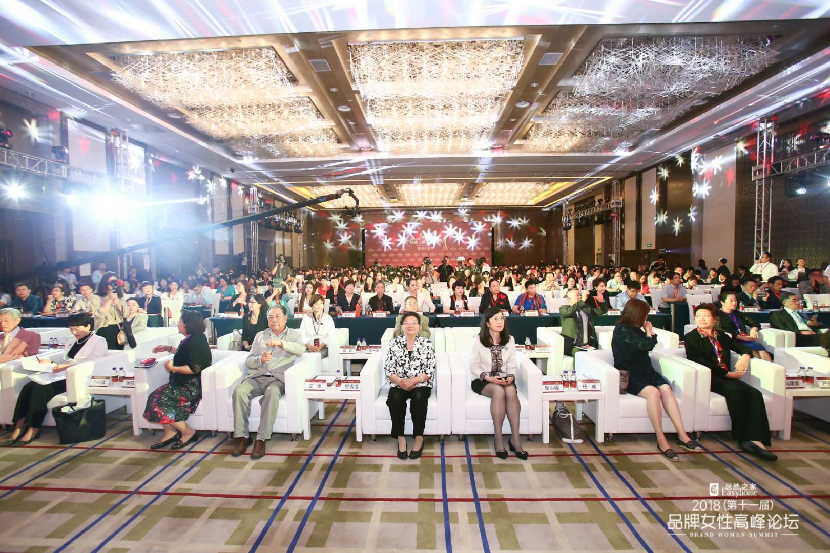 秦君：写给未来的自己，坚守柔软和善良