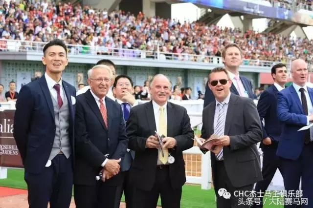 看赛马的意义在哪里,为什么看马术要戴礼帽