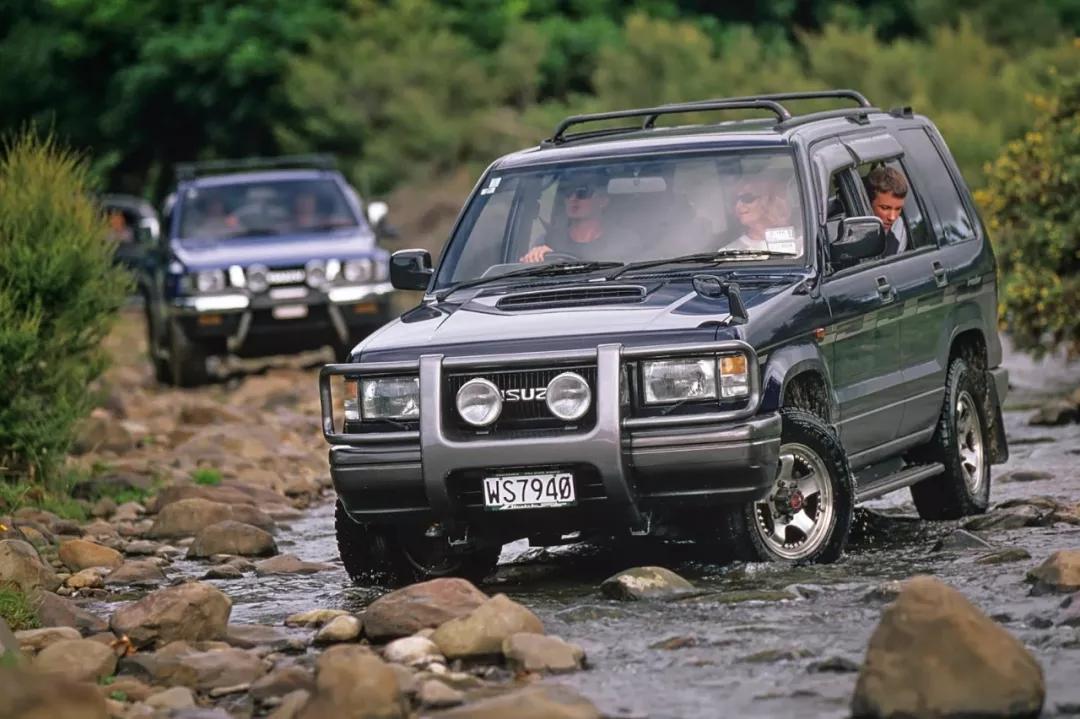 有些车活着,它已经死了,有的车死了,就再也见不着了