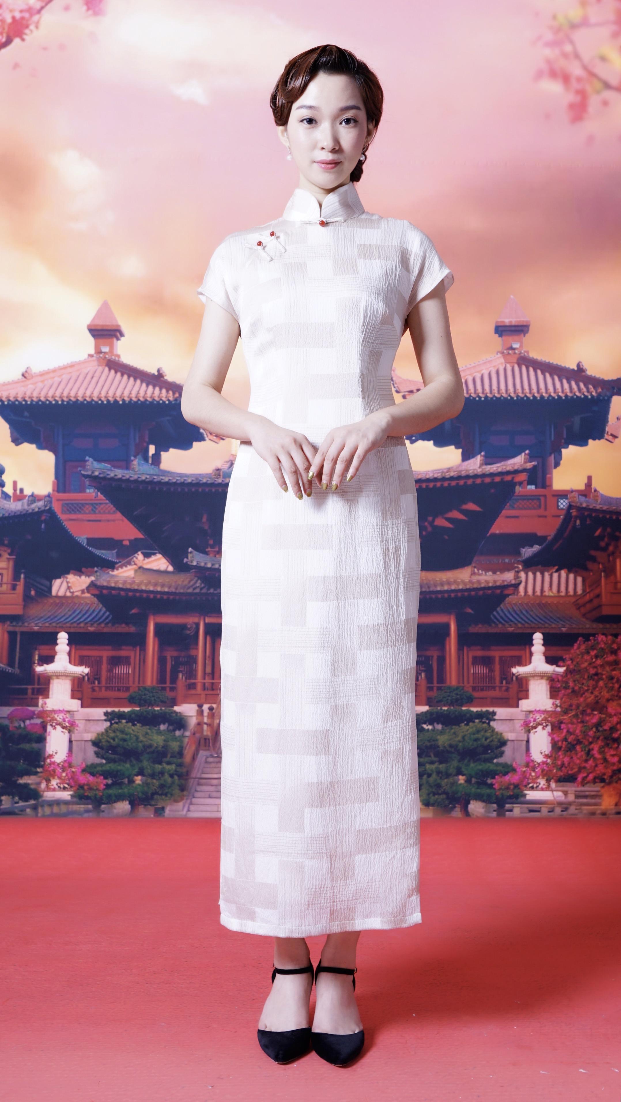 女dj穿旗袍打碟,旗袍美女dj