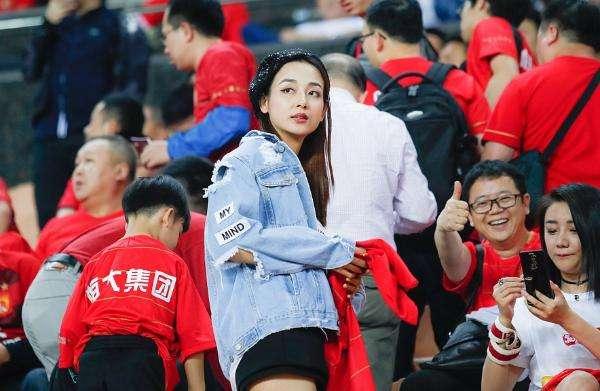 什么原因限制了足球的发展,到底是什么阻碍了我们足球的发展