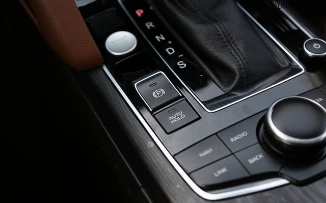 刨除对宝沃的偏见，BX7这款车到底怎么样？｜试驾