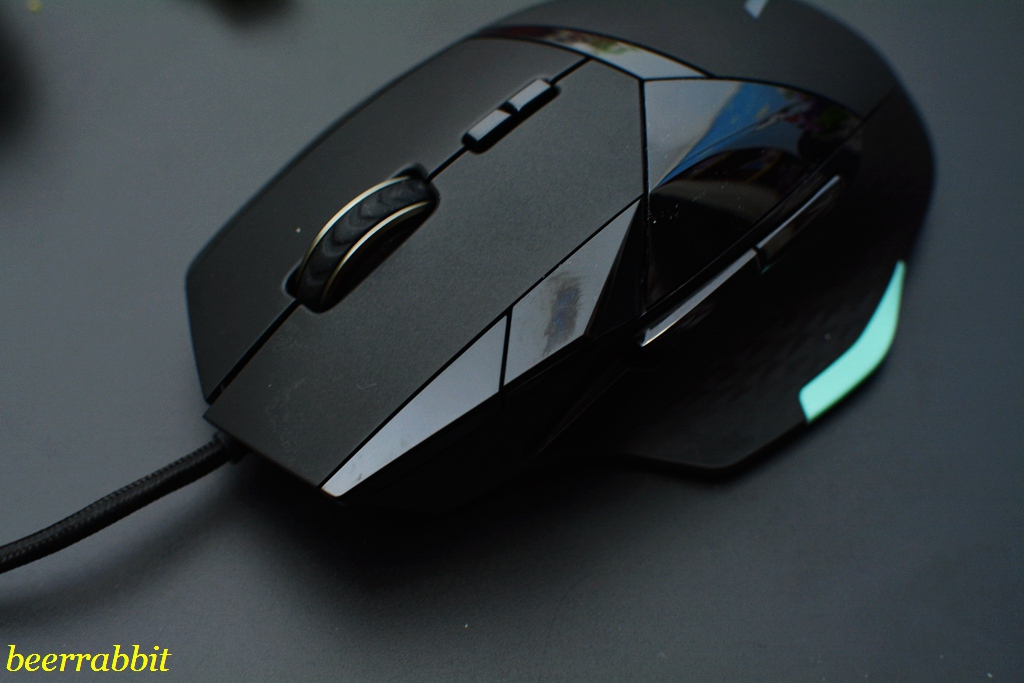 雷柏vt900和罗技g502哪个好,雷柏rapoo雷柏vt900鼠标