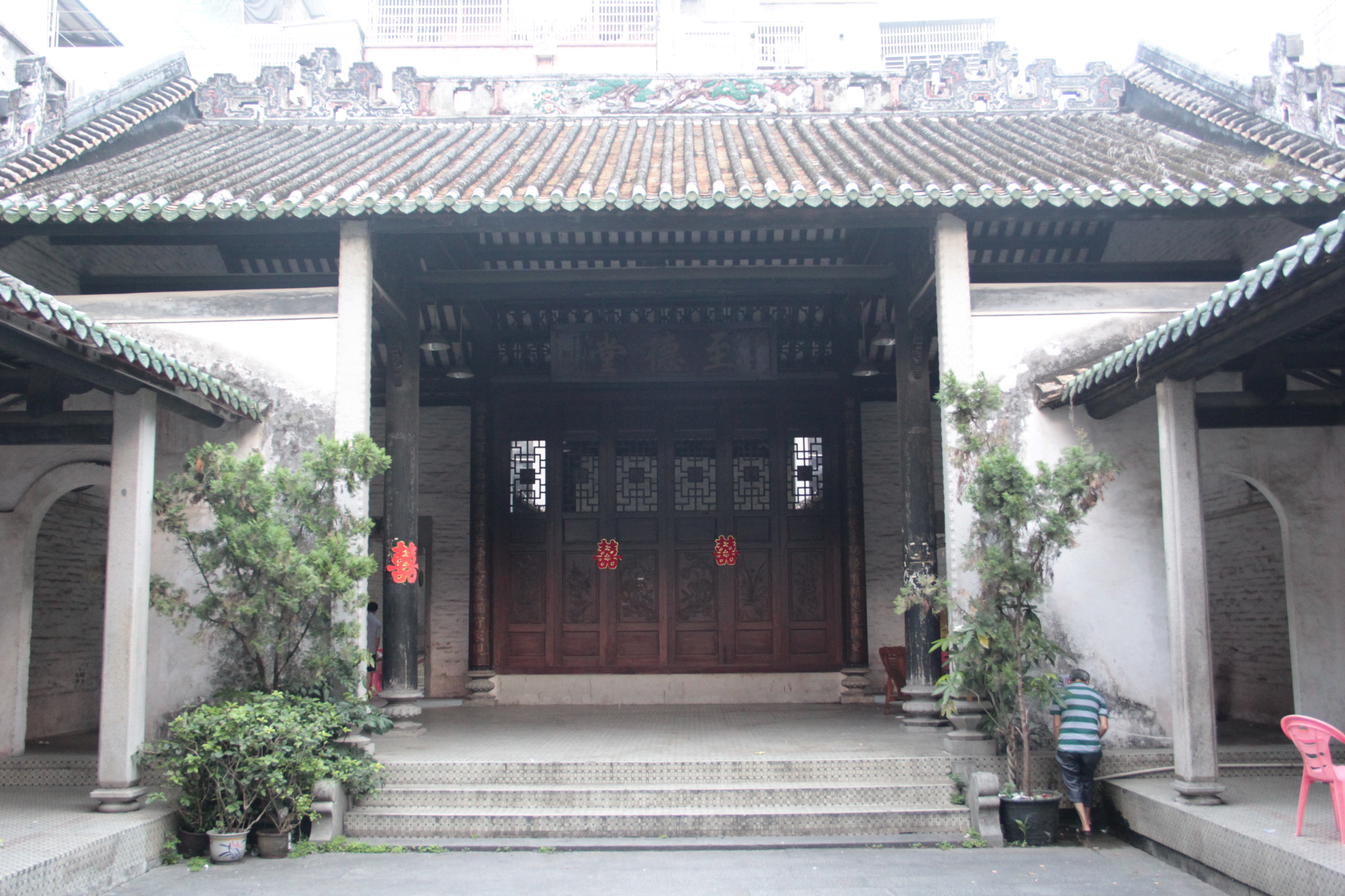 走马观花的游览各个城市,走马观花逛古城