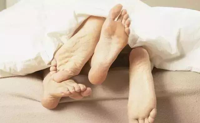 频繁遗精导致不孕不育能治好吗,频繁遗精久了会不孕不育吗