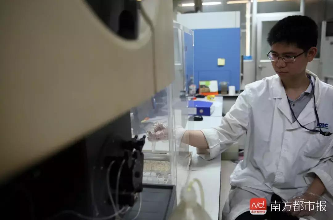 史莱姆彩泥的危害,史莱姆水晶里有毒吗