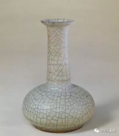 故宫宋代哥窑,故宫博物院宋代哥窑弦纹瓶