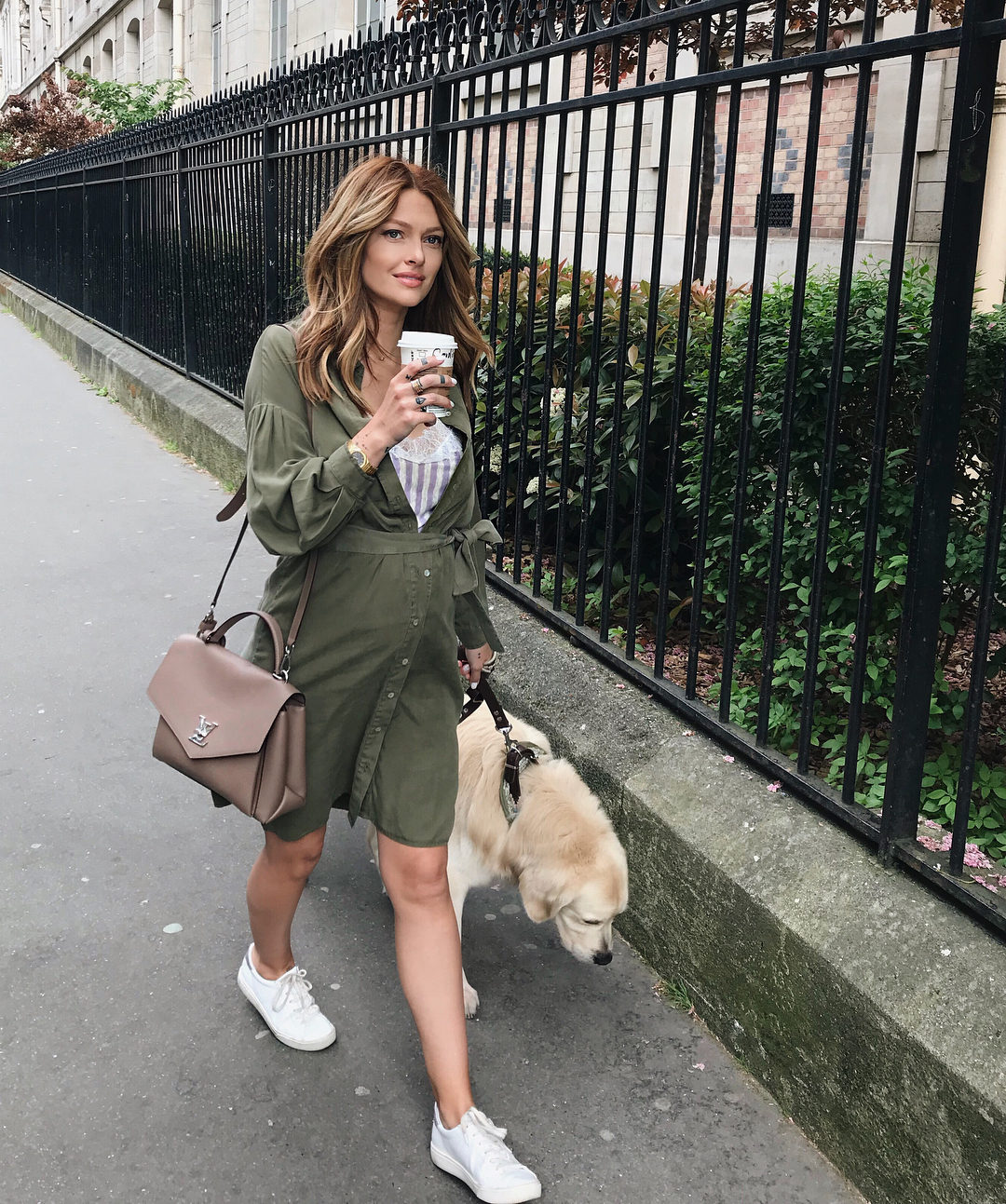 孕早期冬款孕妇装推荐,红色7-10个月孕妇装