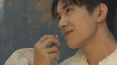 男生第一次恋爱与第二次恋爱不同,男生第一次和第二次见面有区别吗