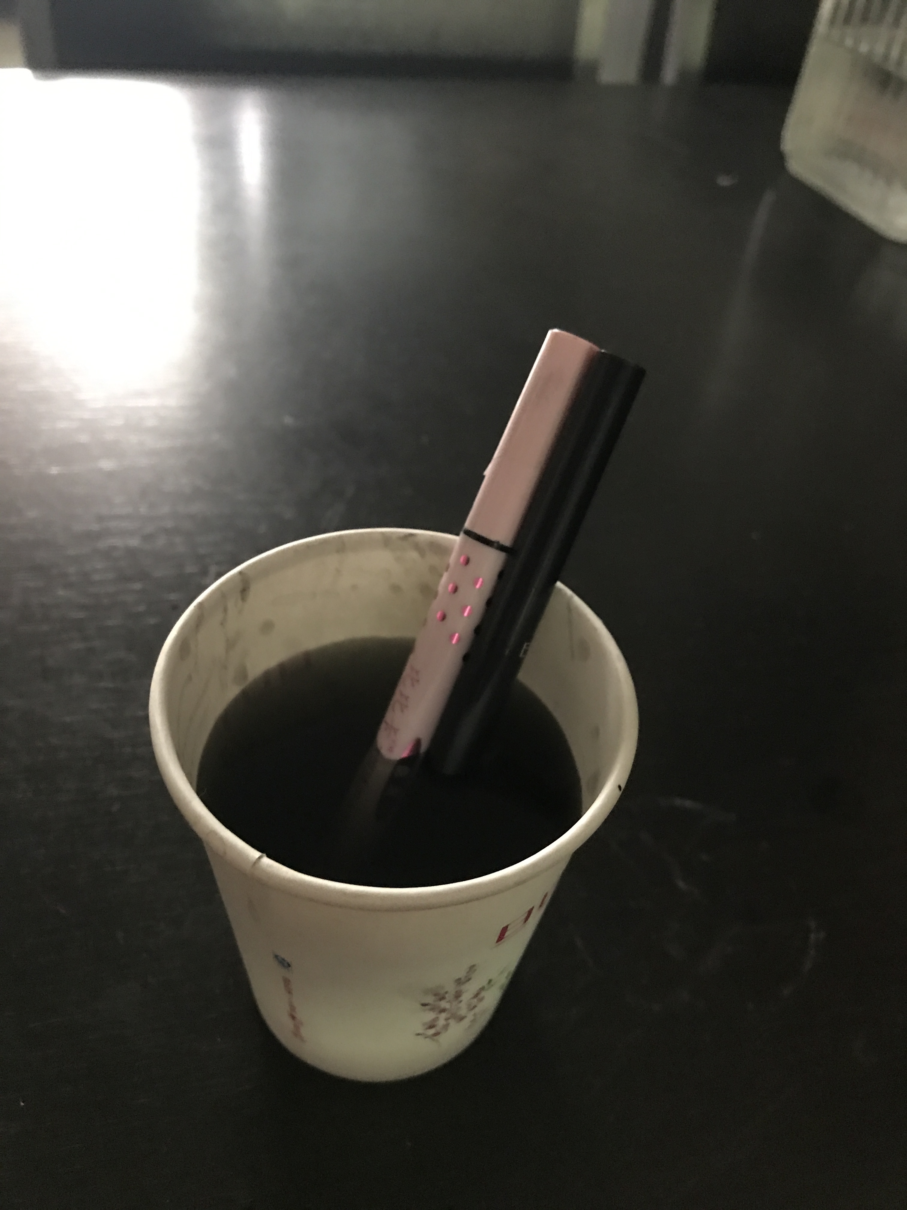 眼线笔干了该怎么补救视频教程,眼线笔干了怎么办才能用