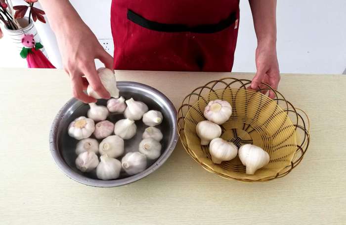 糖醋蒜的最正宗的做法和配方,正宗糖醋蒜的做法配方比例详解
