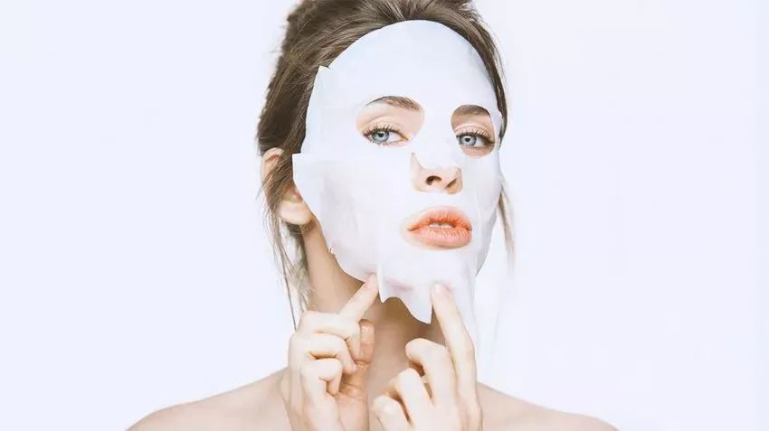 CiCi年希老师：熬夜后敷面膜不可取