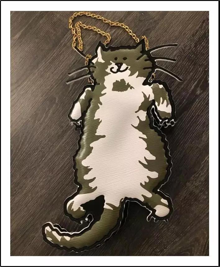 louisvuitton早春新款牛角包,louisvuitton熊猫包