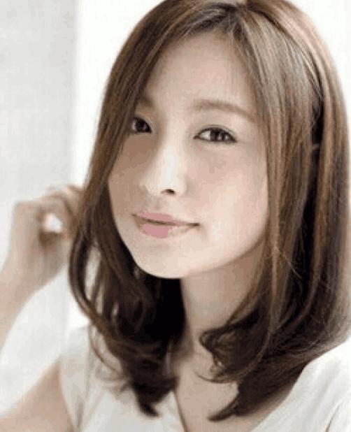 现场解答根据脸型分析适合的发型,各种脸型的发型推荐