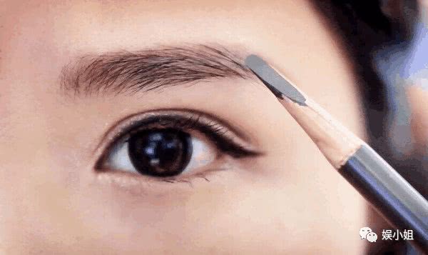 学会这3个技巧眉毛一整天不脱妆,如何三步画好眉毛