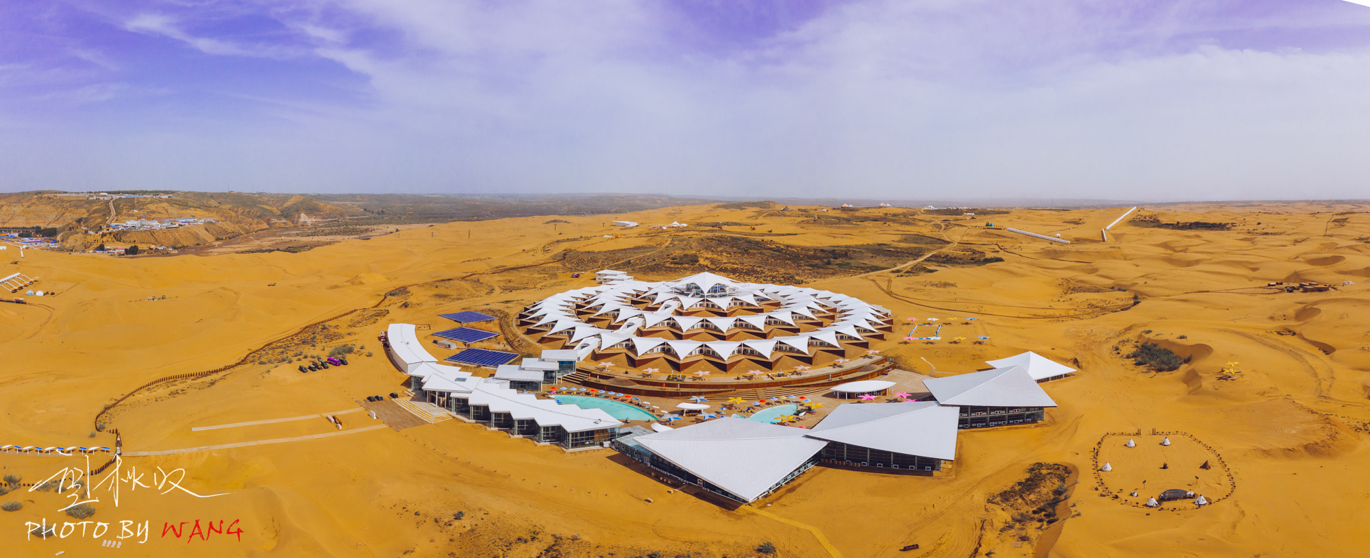 沙漠里外星人飞船,沙漠外星飞船