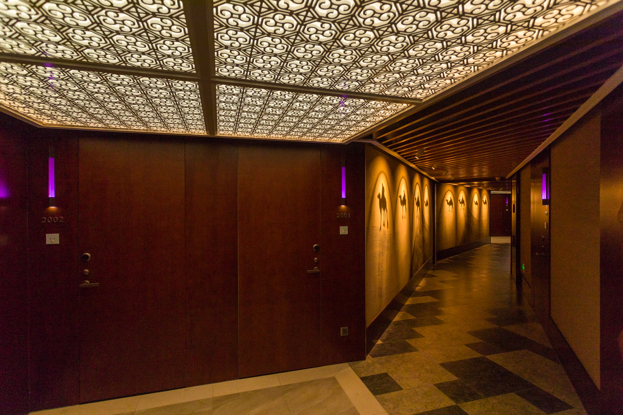 沙漠里外星人飞船,沙漠外星飞船