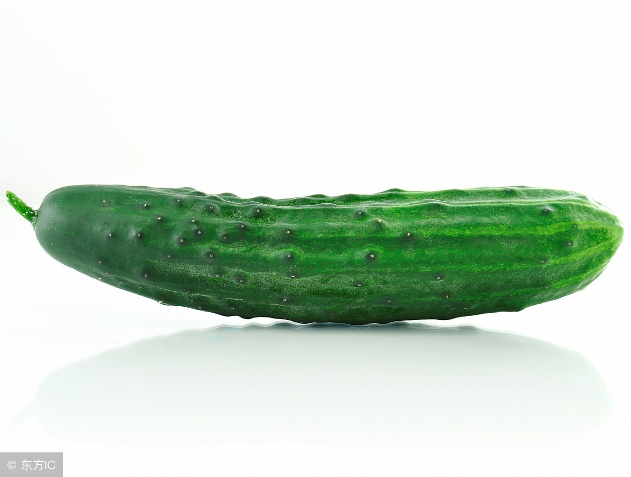 只因一根黄瓜,疯狂博士被女顾客骂的狗血淋头,差点被砸店