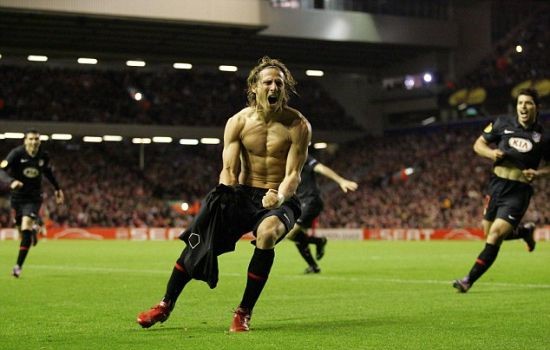 齐达内肌肉,齐达内足球场上演绎梦幻舞步