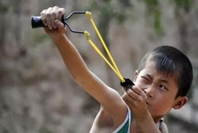 六一回忆一下小时候的游戏,回忆童年时农村孩子玩过的游戏