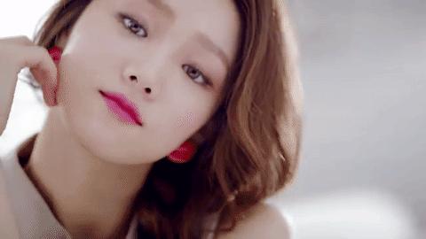 素颜霜看起来假白吗,素颜霜哪种比较自然好用