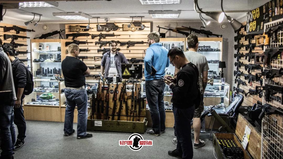 男人天堂,一起逛逛俄罗斯的“*器武**”商店