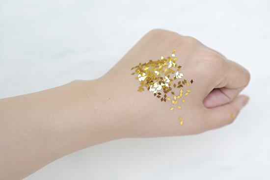 sofina鑻忚彶濞滃皬钃濊姳,鑻忚彶濞滃皬钃濊姳闃叉檼榛戝悧