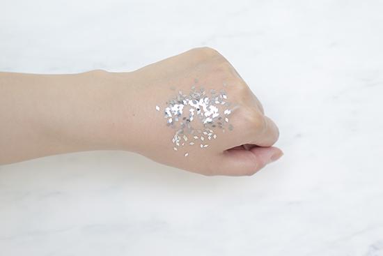 sofina鑻忚彶濞滃皬钃濊姳,鑻忚彶濞滃皬钃濊姳闃叉檼榛戝悧