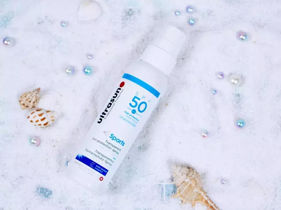 推荐一款清爽不油腻的防晒霜,又薄又好用的防晒霜