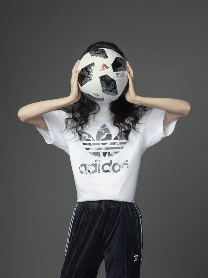 易烊千玺演唱会杨幂,易烊千玺迪丽热巴即将有什么节目