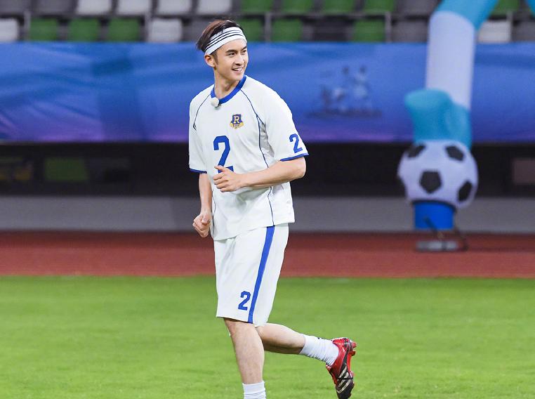 菲戈鹿晗,鹿晗奔跑吧菲戈