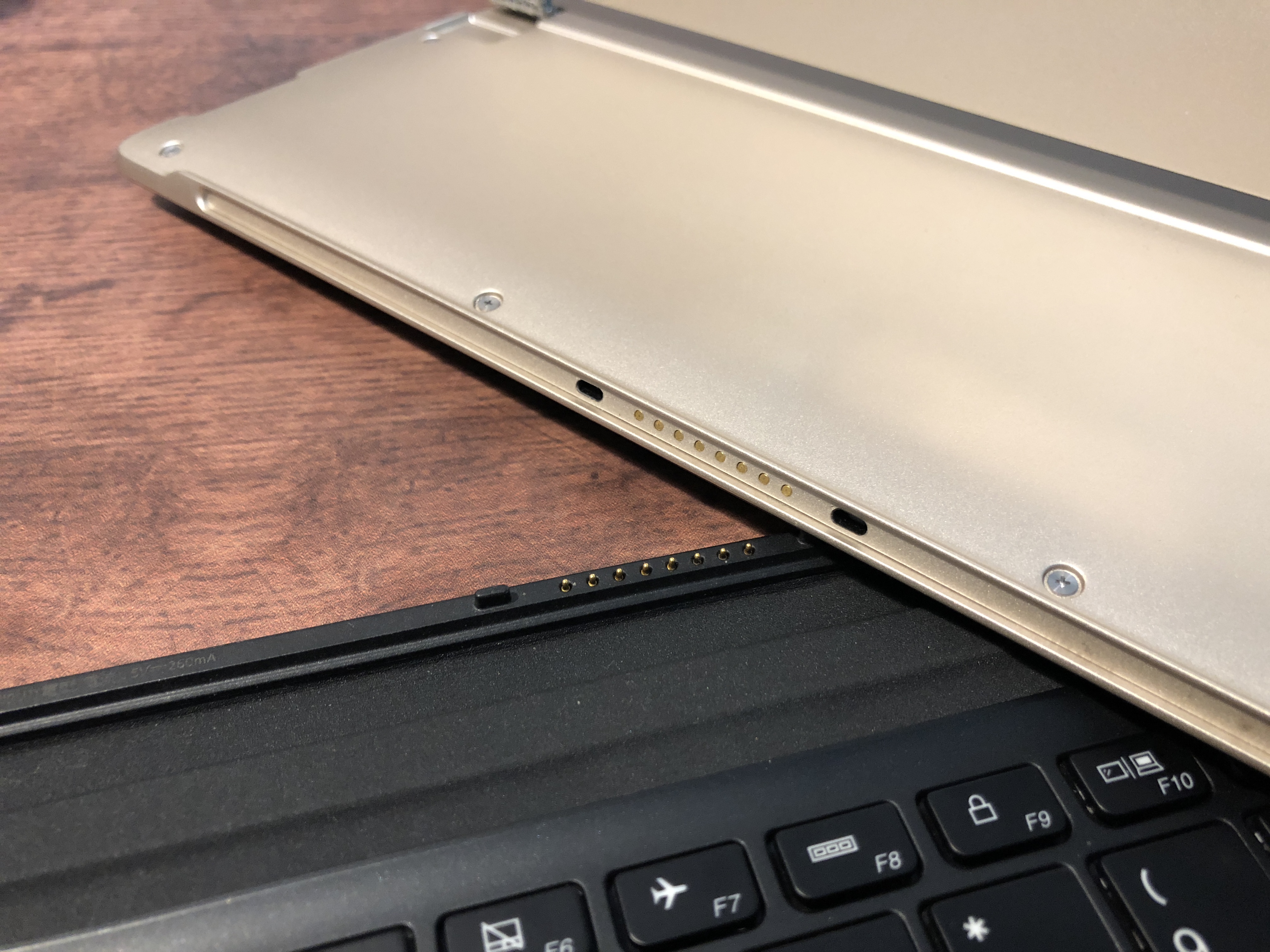 办公娱乐首选—联想MIIX5Pro（MIIX720）二合一平板电脑