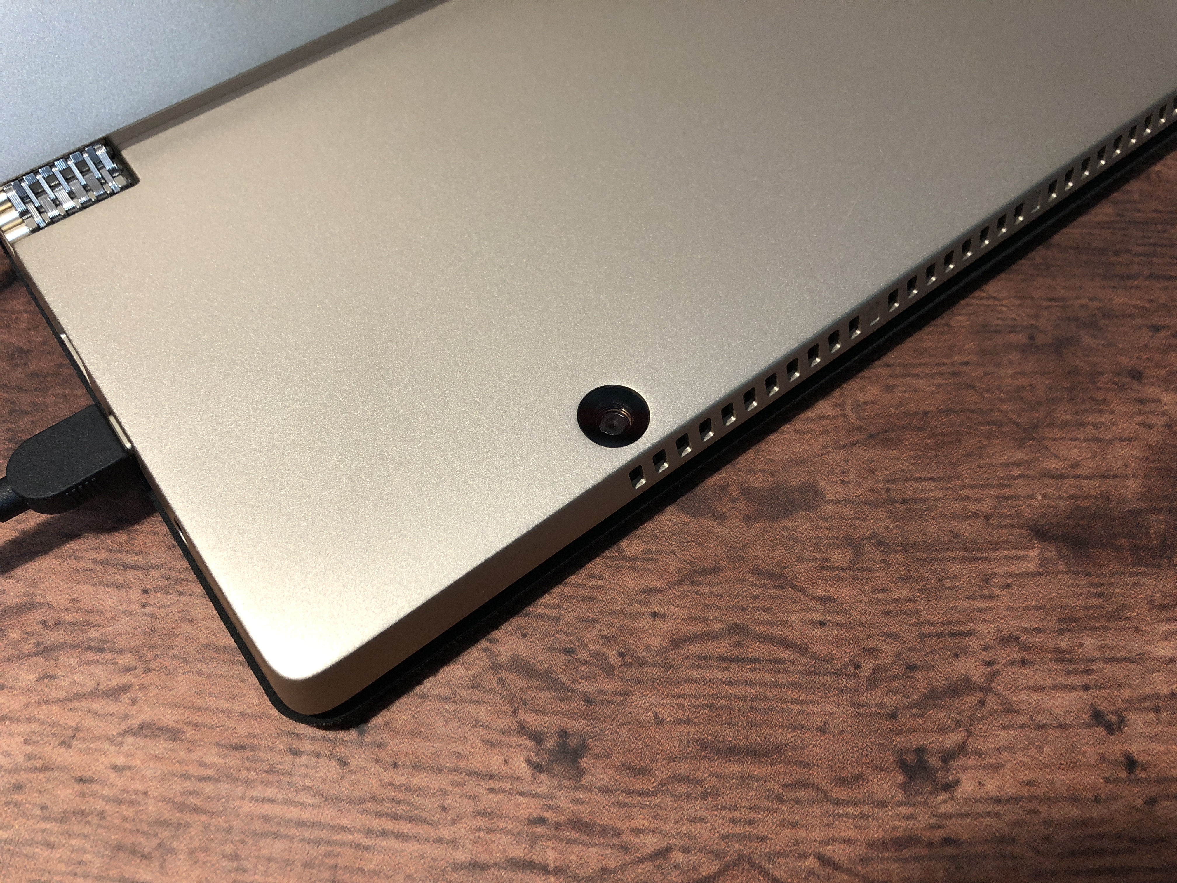 办公娱乐首选—联想MIIX5Pro（MIIX720）二合一平板电脑