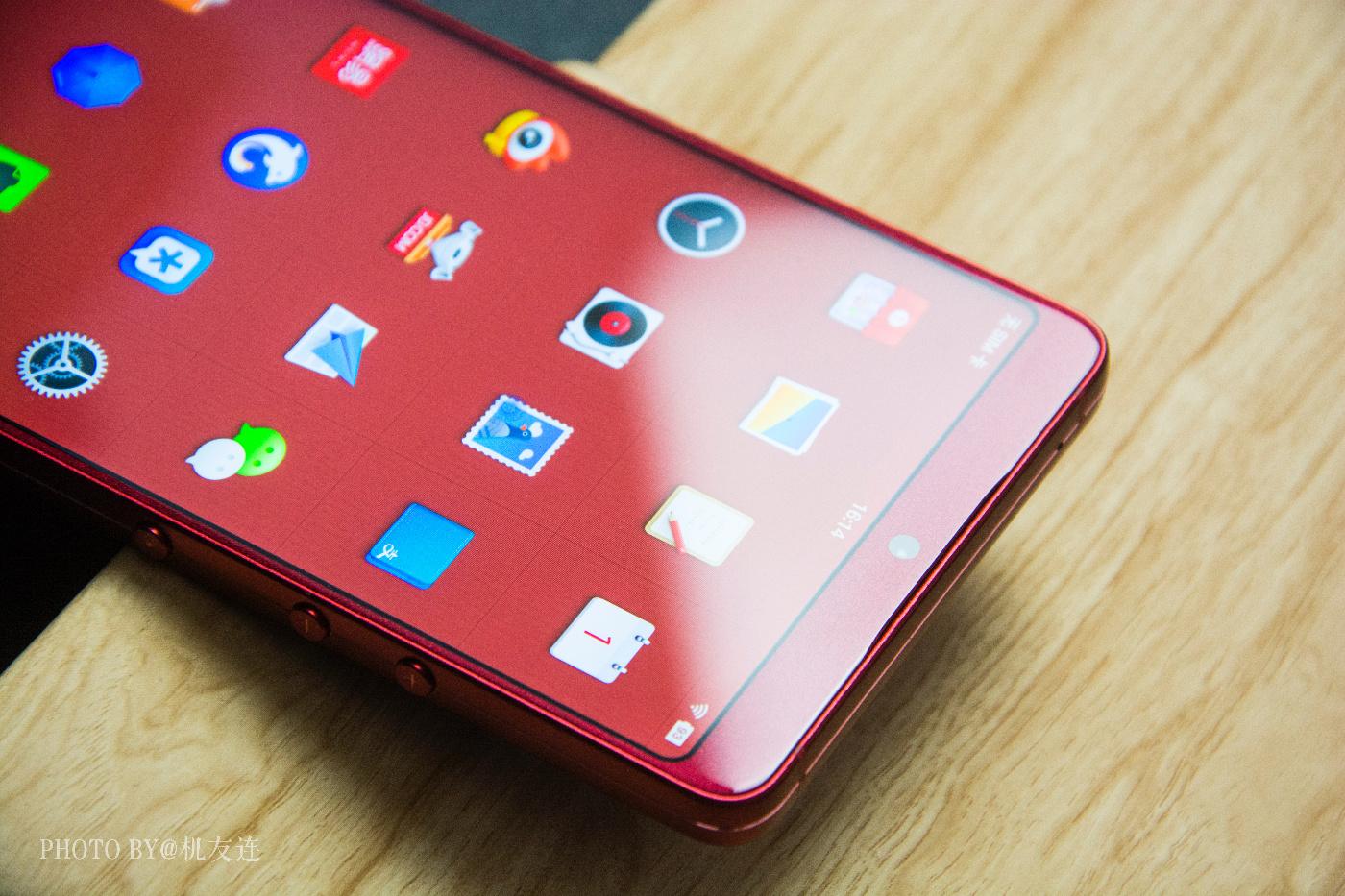 坚果r1玩吃鸡游戏体验,锤子坚果R1现在怎么样