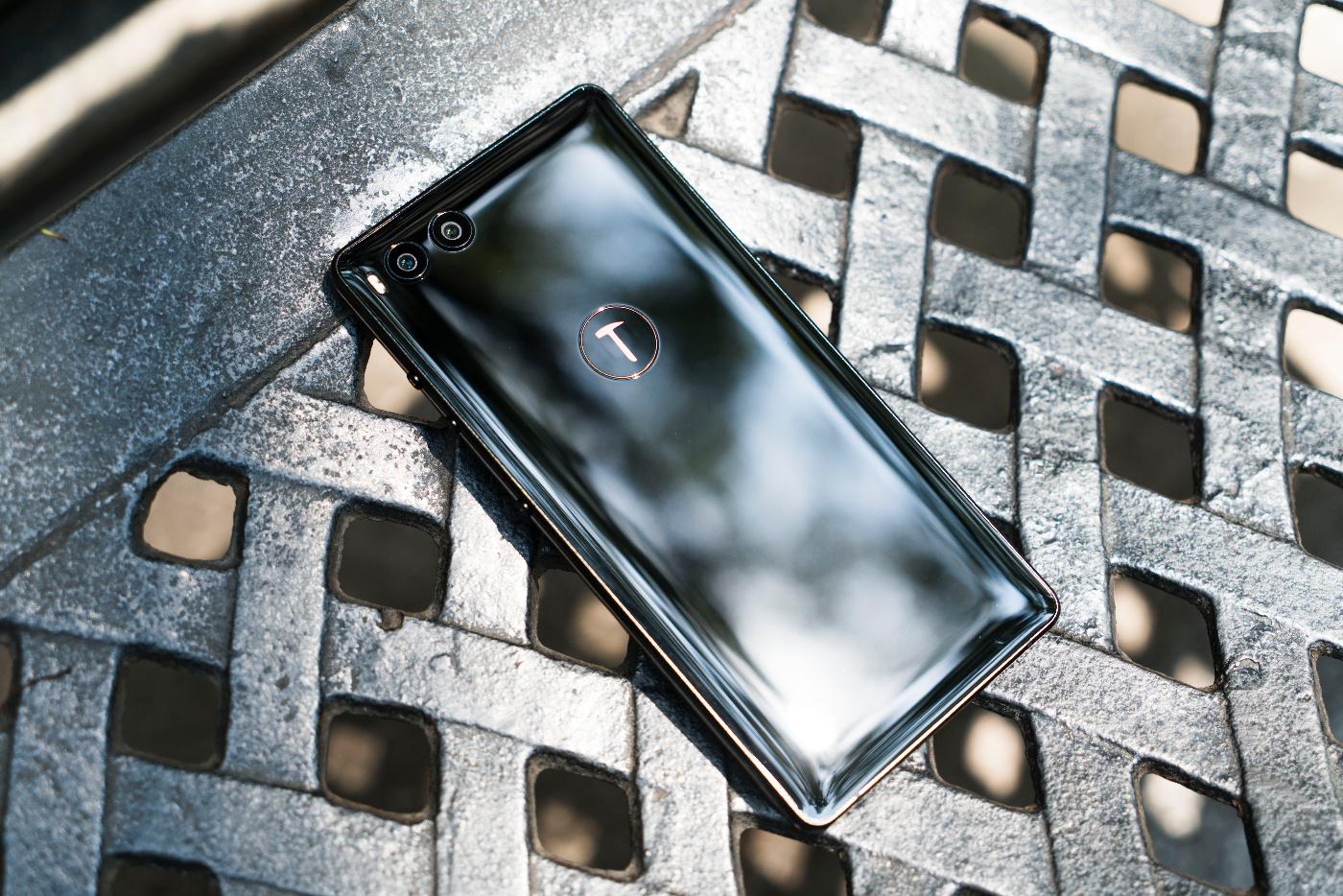 坚果r1玩吃鸡游戏体验,锤子坚果R1现在怎么样