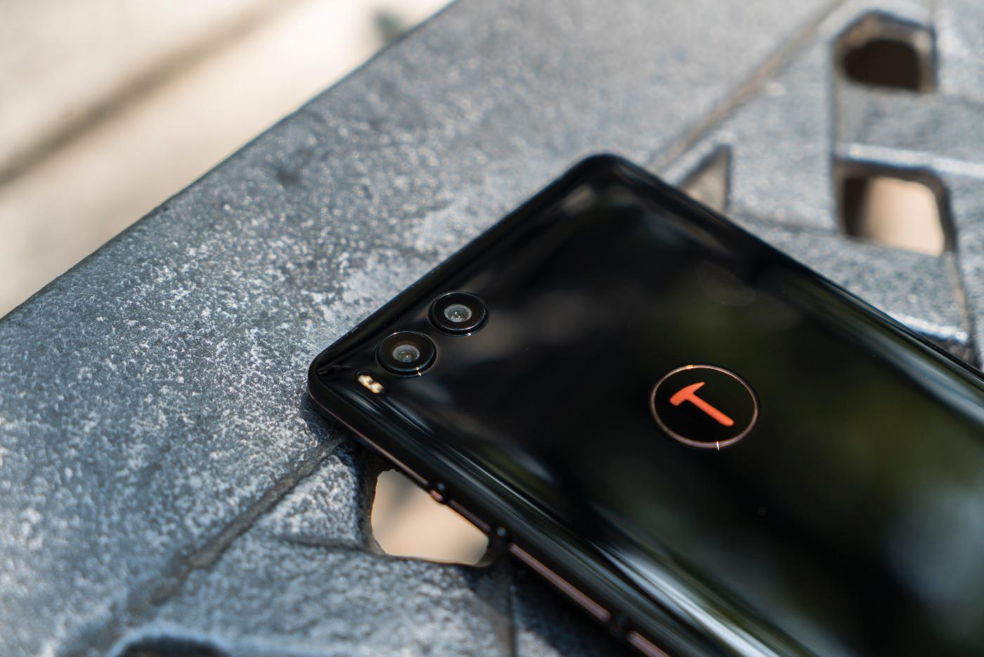 坚果r1玩吃鸡游戏体验,锤子坚果R1现在怎么样