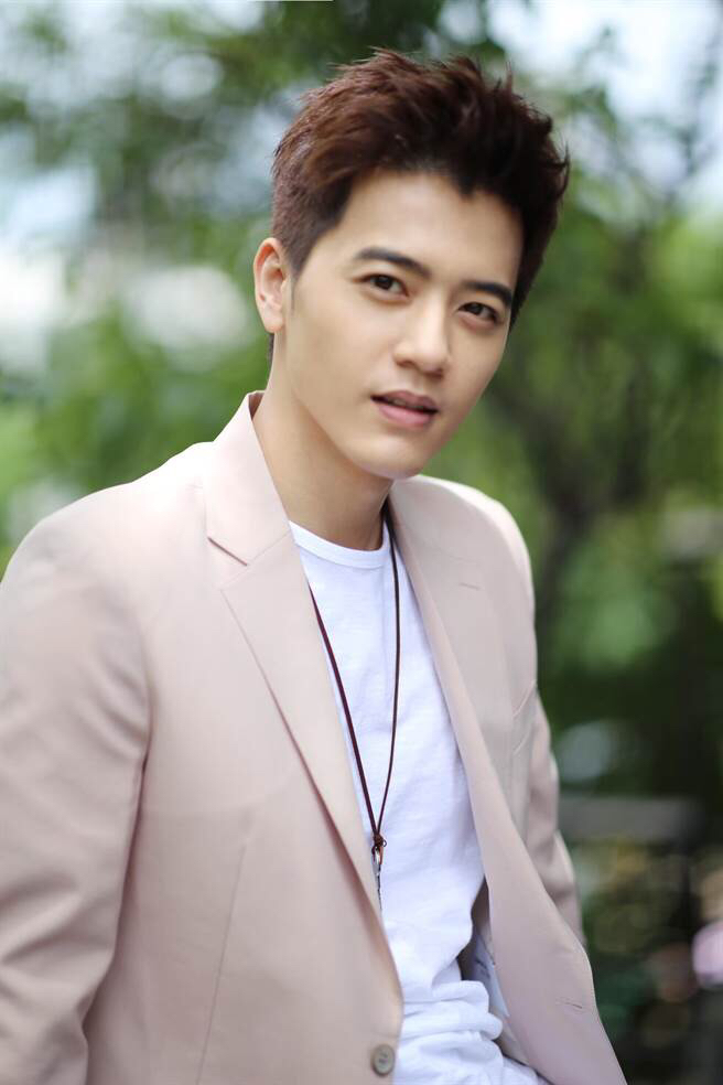 李宗霖鹿晗关晓彤,李宗霖鹿晗